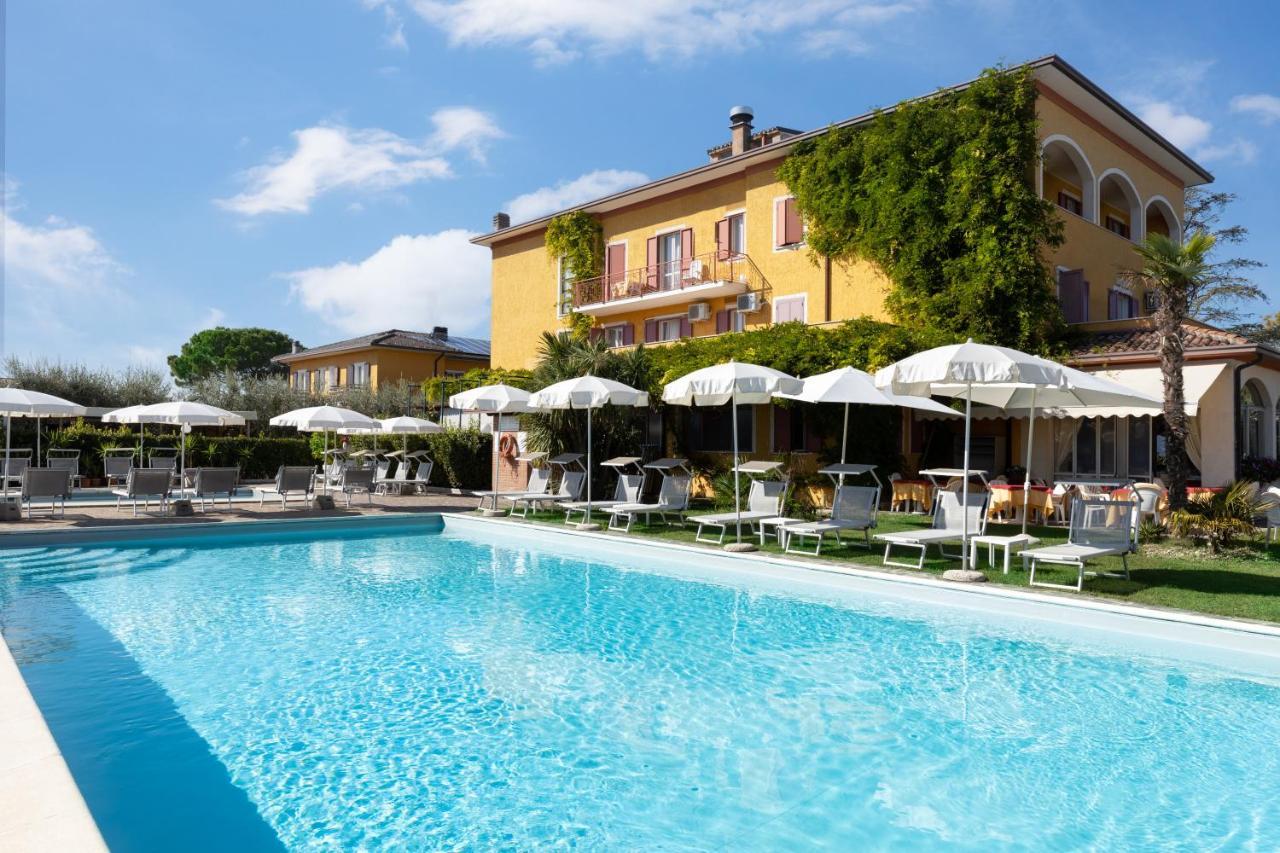 La Quiete Park Hotel Manerba del Garda Luaran gambar