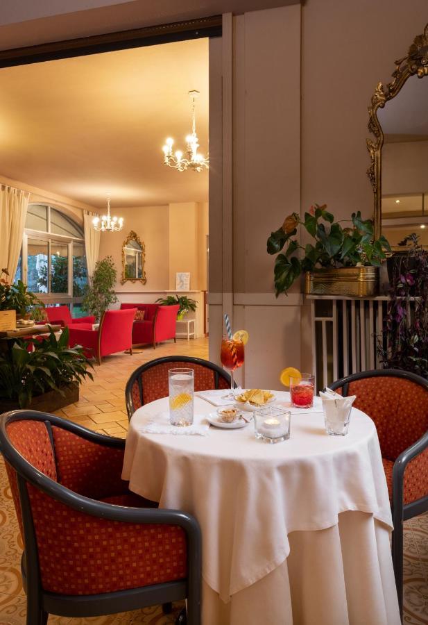 La Quiete Park Hotel Manerba del Garda Luaran gambar