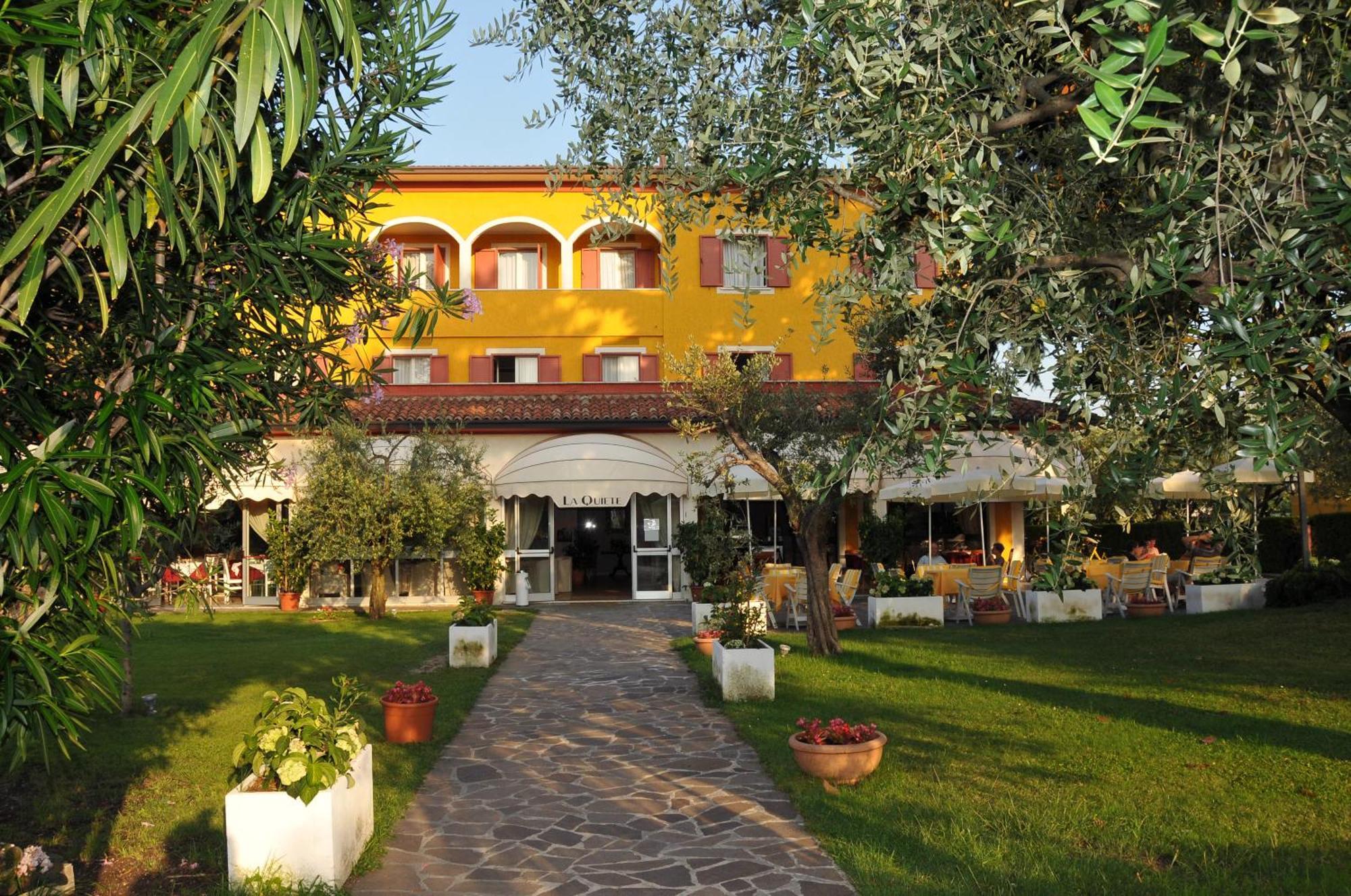 La Quiete Park Hotel Manerba del Garda Luaran gambar