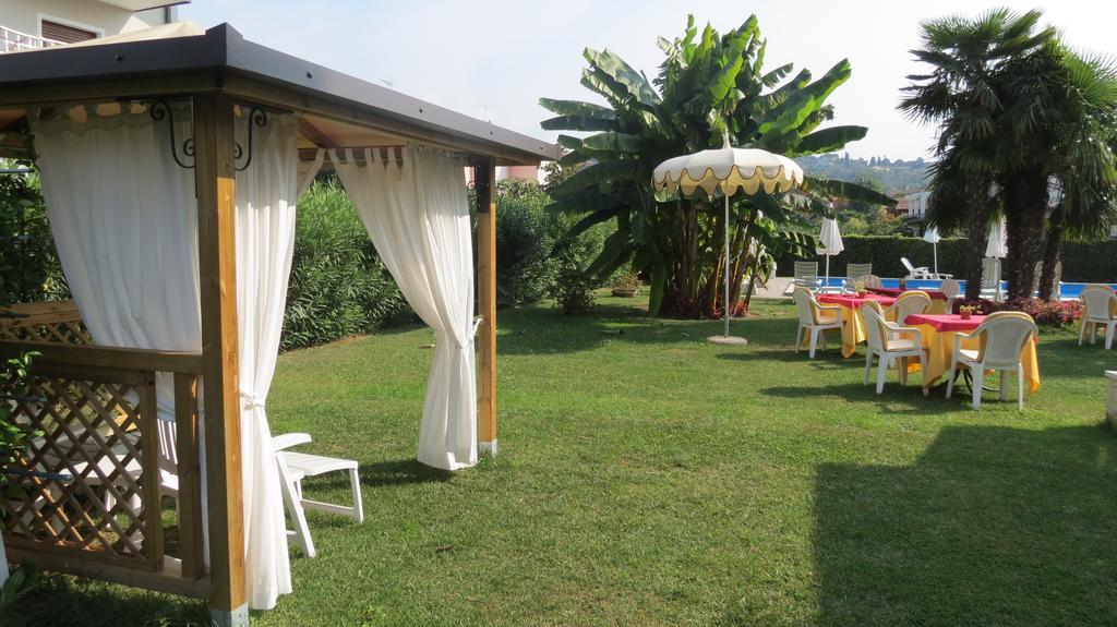 La Quiete Park Hotel Manerba del Garda Luaran gambar