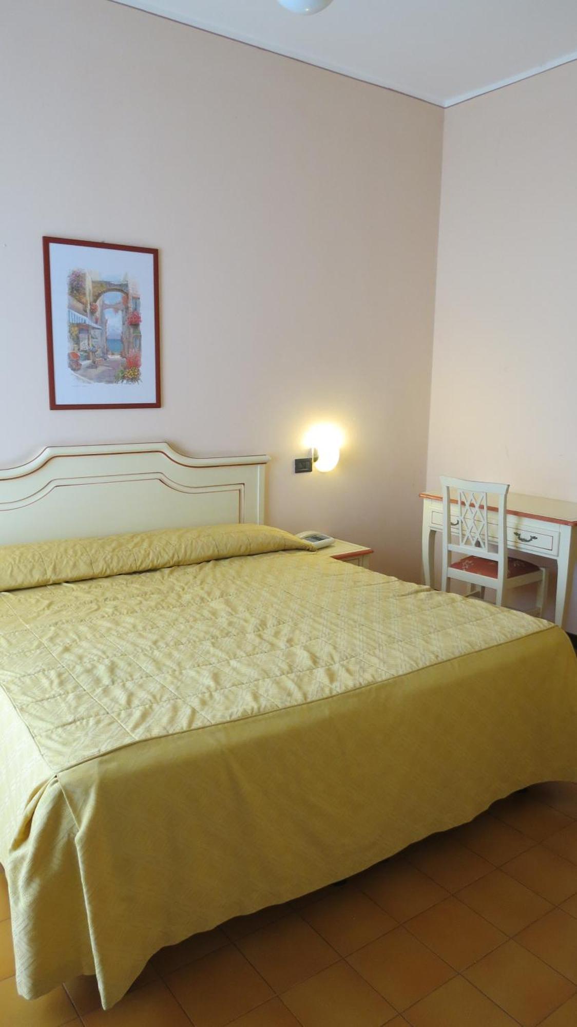 La Quiete Park Hotel Manerba del Garda Luaran gambar