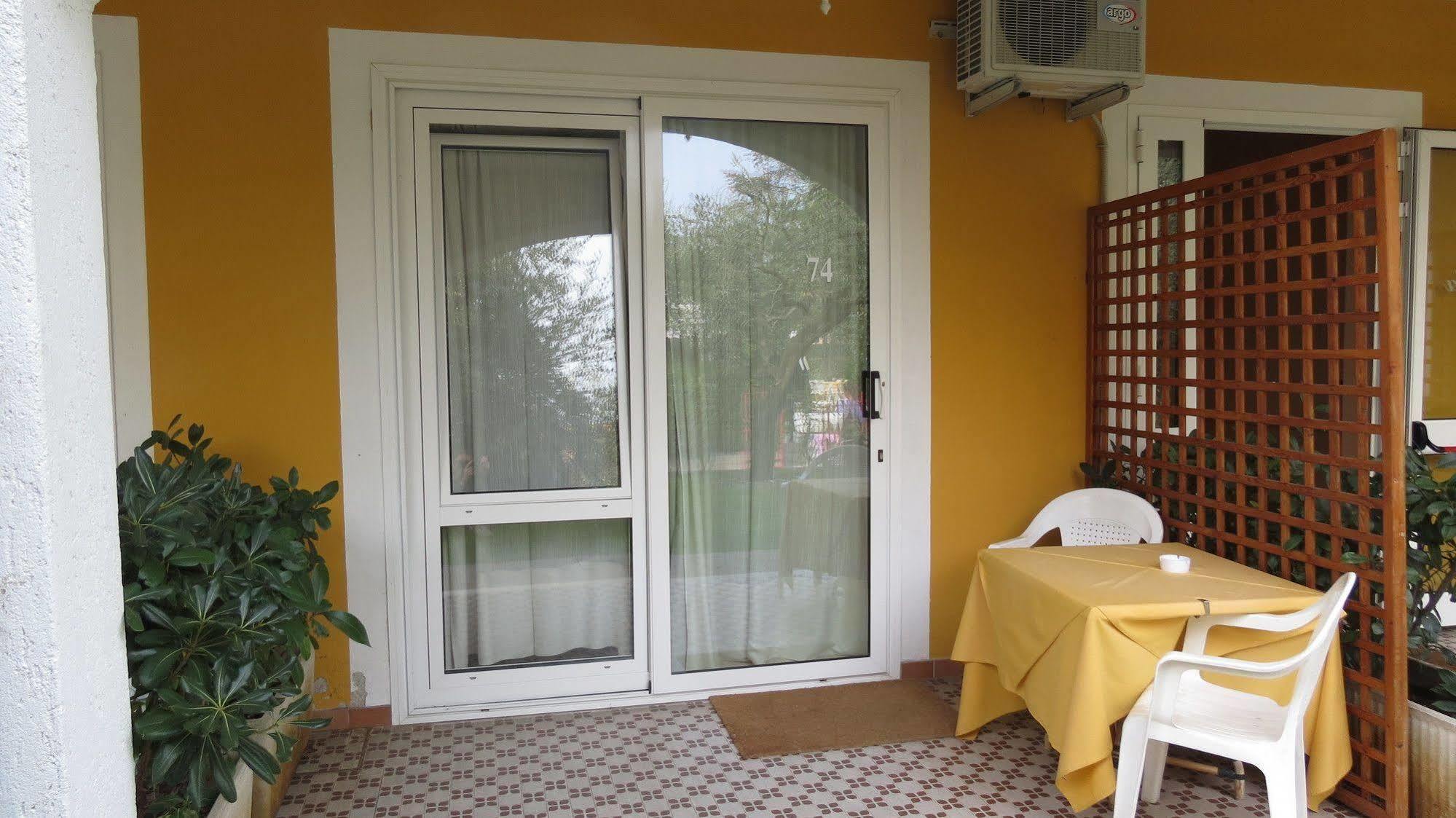La Quiete Park Hotel Manerba del Garda Luaran gambar